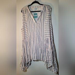 Nwt boutique oversized tank